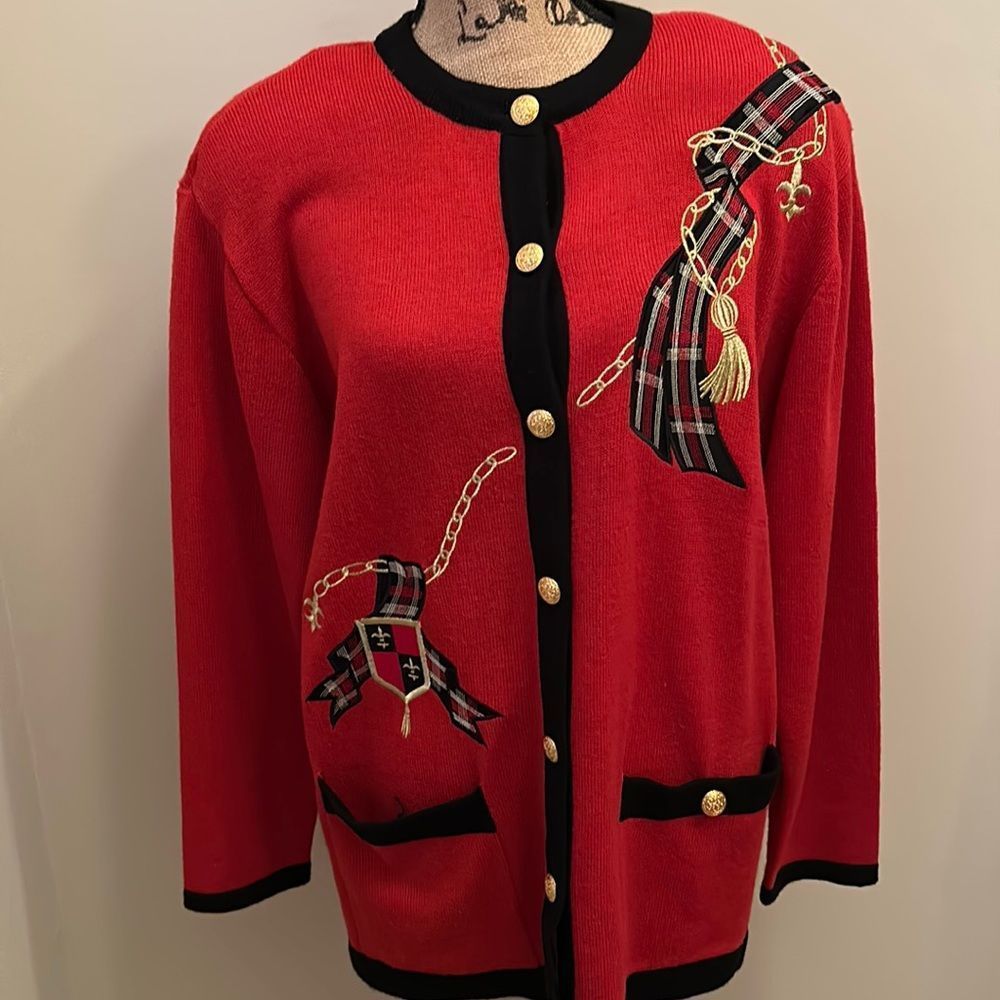 Doncaster Sweater‼️ - Picture 1 of 5